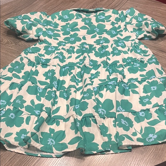 Floral Green and Cream Mini Dress - Picture 4 of 6